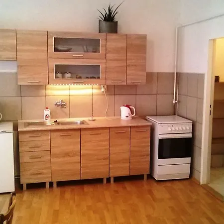 Apartamento Skromný V Centru Chebu Cheb