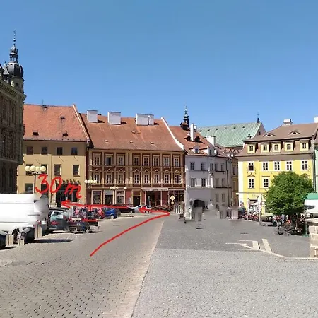 Apartamento Skromný V Centru Chebu